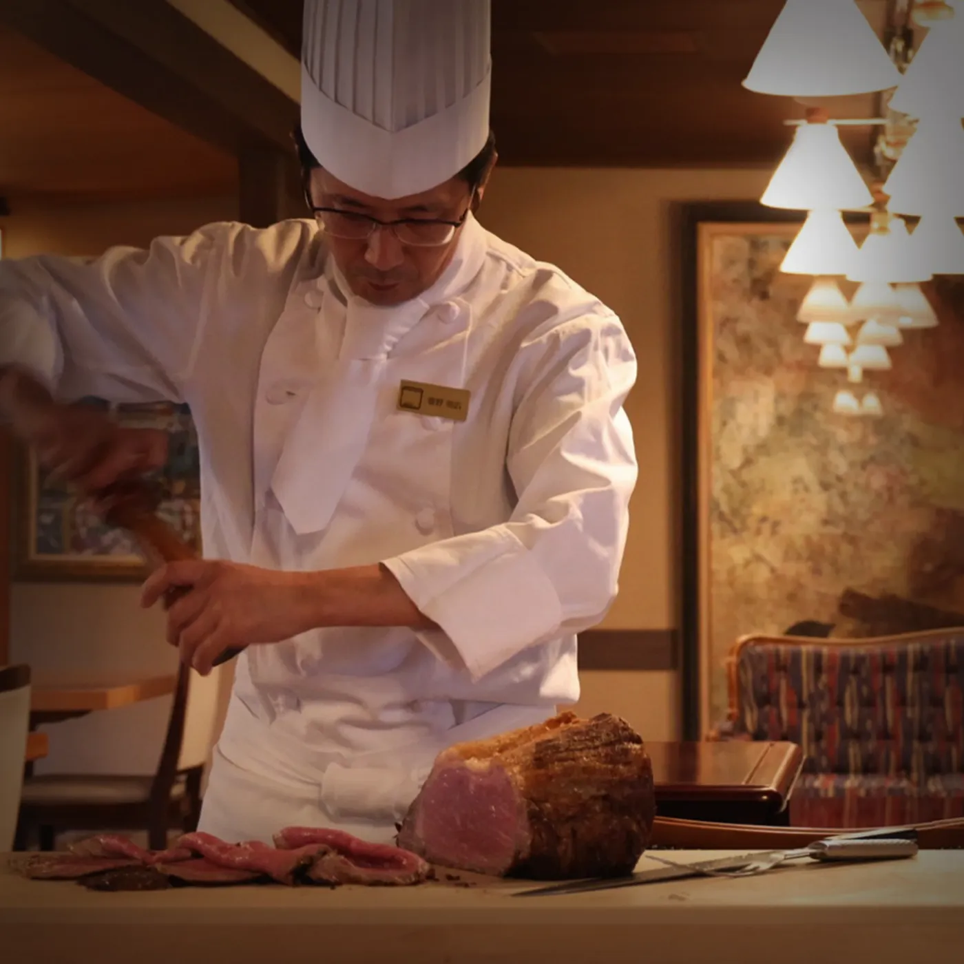 初夏の鎌倉山、変わらぬ技
